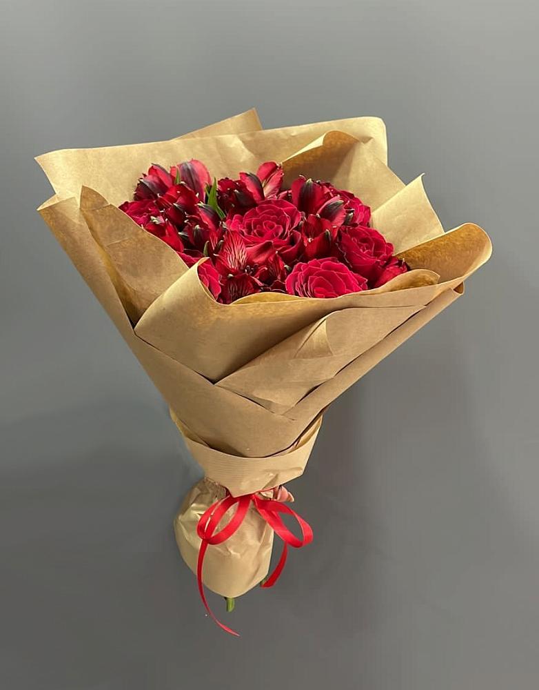 Букет цветов из: Альстромерии и Розы в Турово