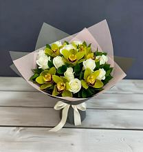 Букет цветов из:  Орхидеи и Розы в Турово