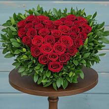 Цветочная композиция из Розы в виде сердца #REPLACE_PRED# Турово