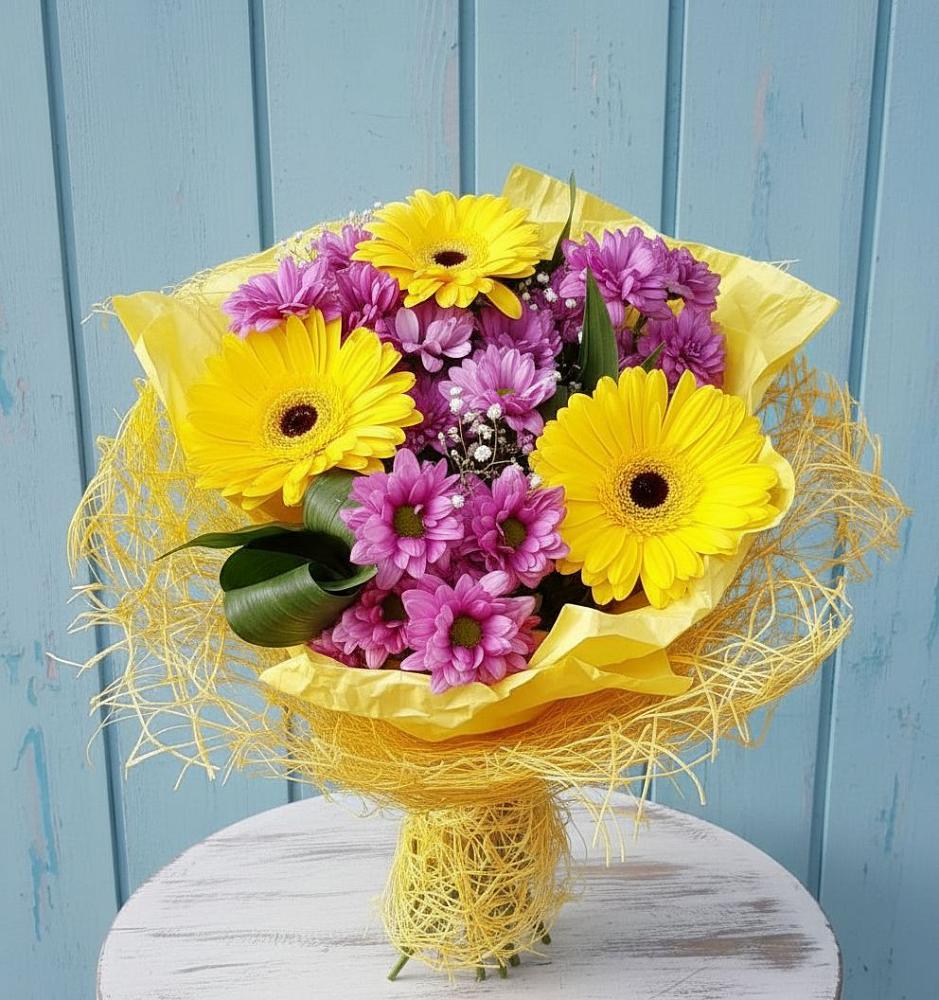 Букет цветов из: Хризантемы и Герберы в Турово