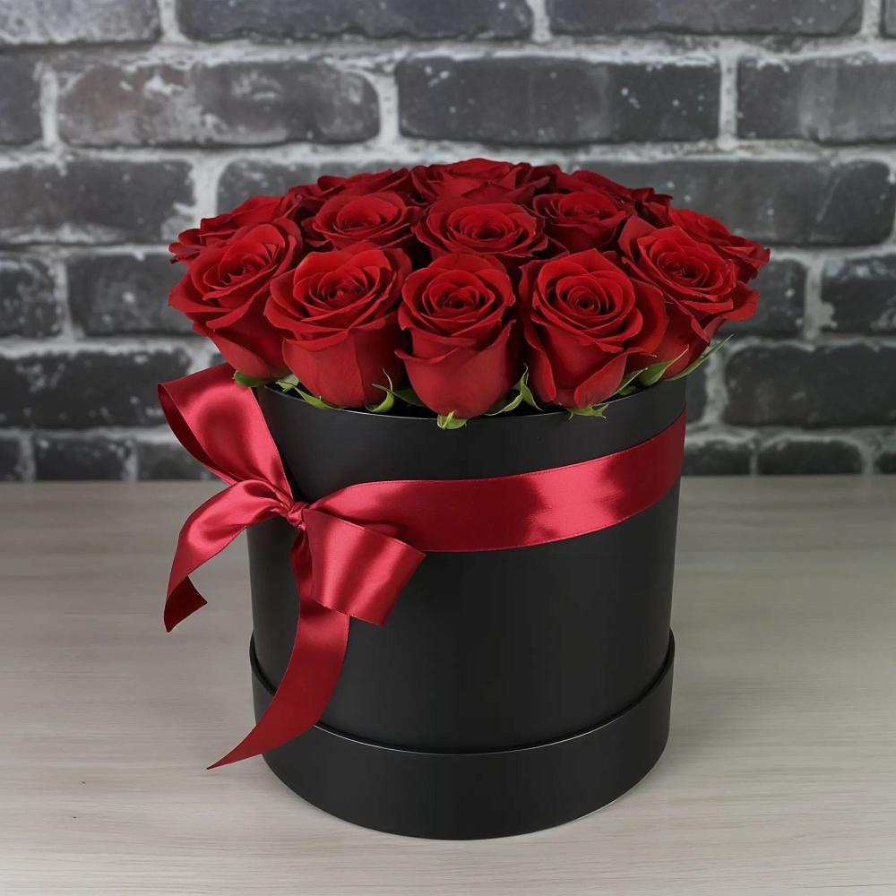 Цветочная композиция из Розы в шляпной коробке в Турово