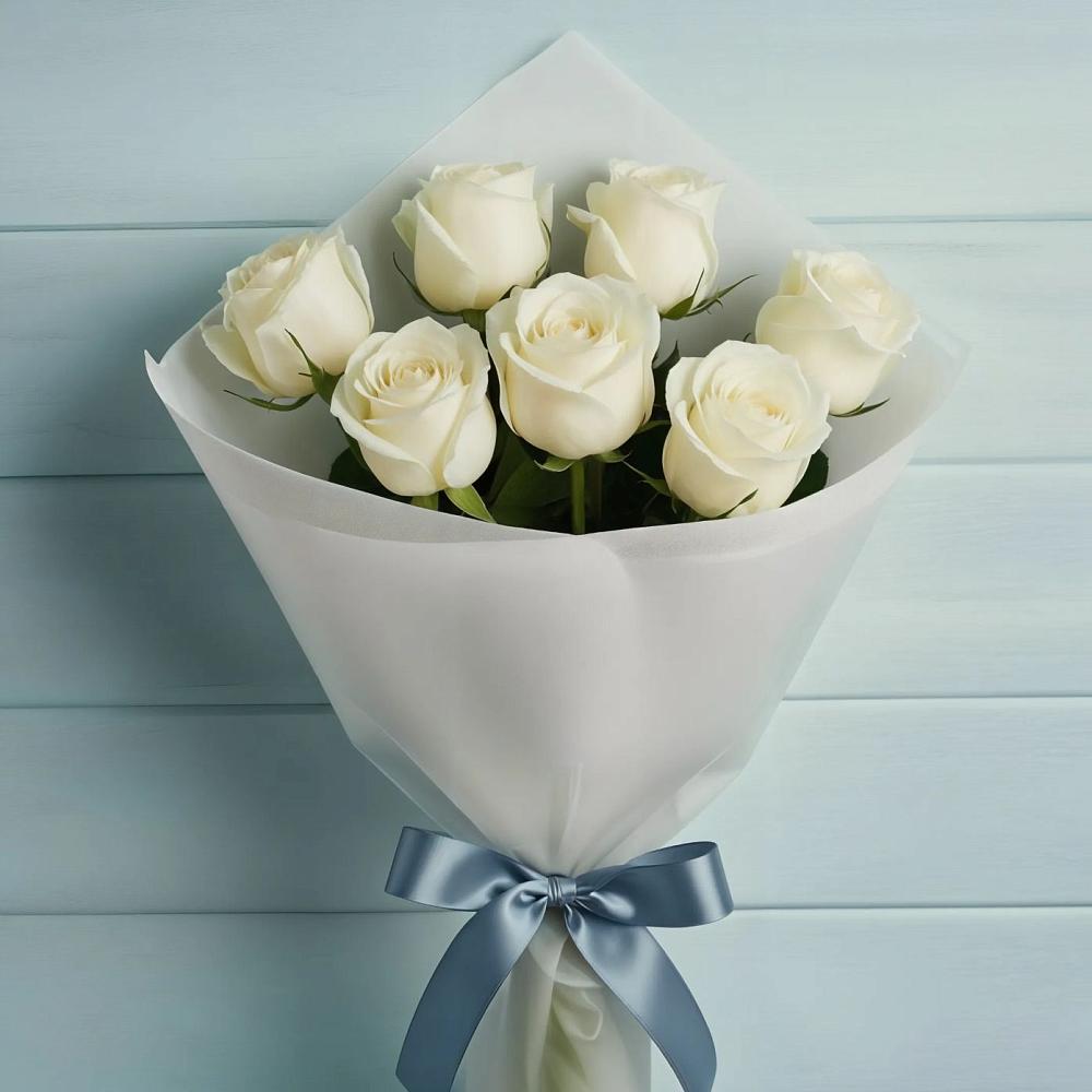 Букет 7 Белых роз Эдлесс Лав в Турово
