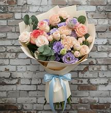 Букет цветов из:  Розы, Лизиантусы и Гвоздики #REPLACE_PRED# Турово